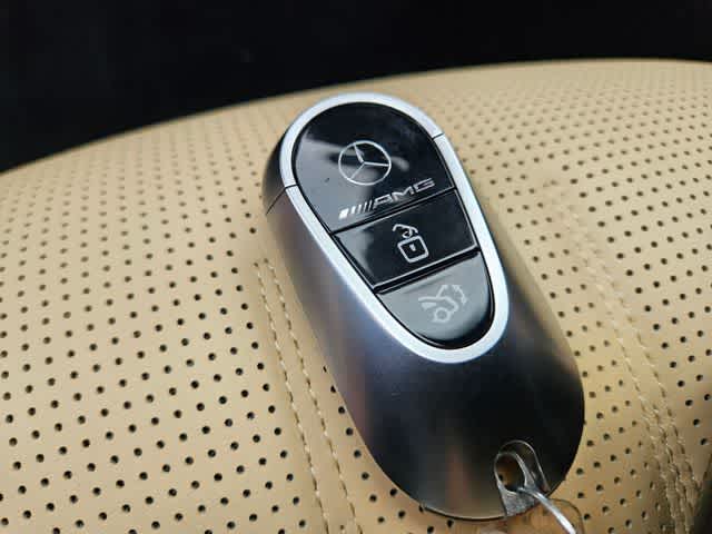 Thumbnail: 2024 Mercedes-Benz S-Class - 37