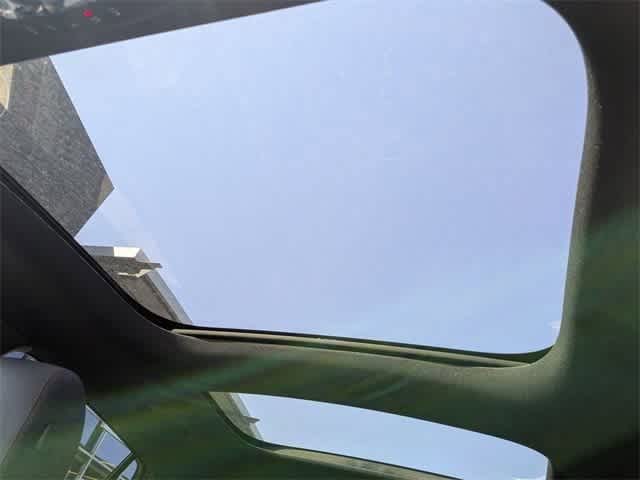 Thumbnail: 2025 Mercedes-Benz GLA - 26