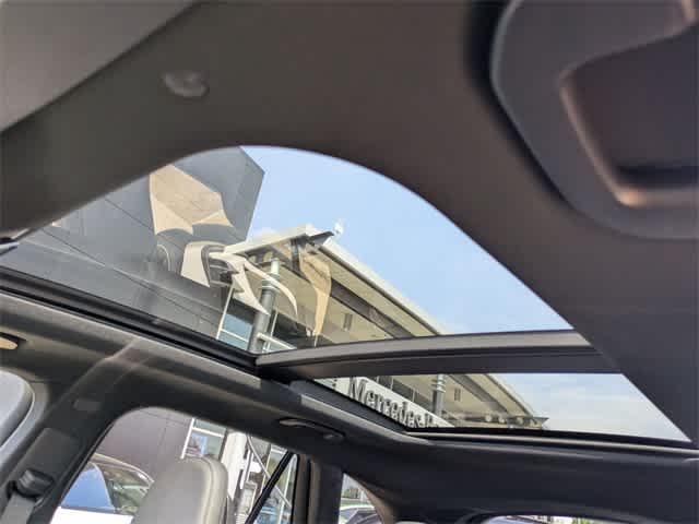 Thumbnail: 2026 Mercedes-Benz GLC - 19