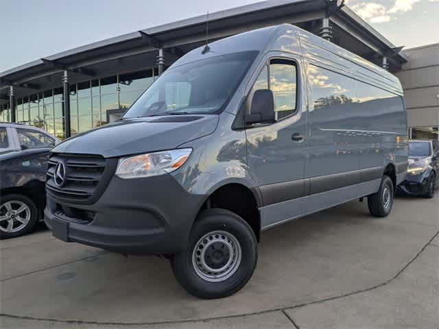 2025 Mercedes-Benz Sprinter Cargo Van Base's photo