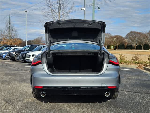 Thumbnail: 2026 BMW 4 Series - 34