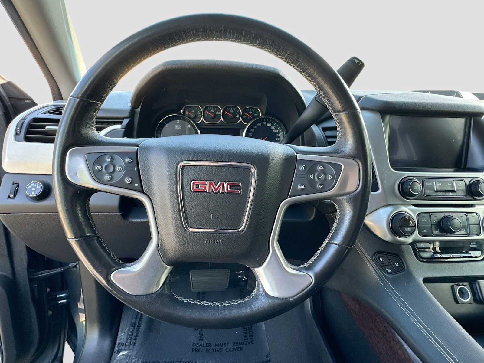 Thumbnail: 2019 GMC Yukon XL - 11