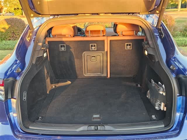 Thumbnail: 2022 Maserati Levante - 33