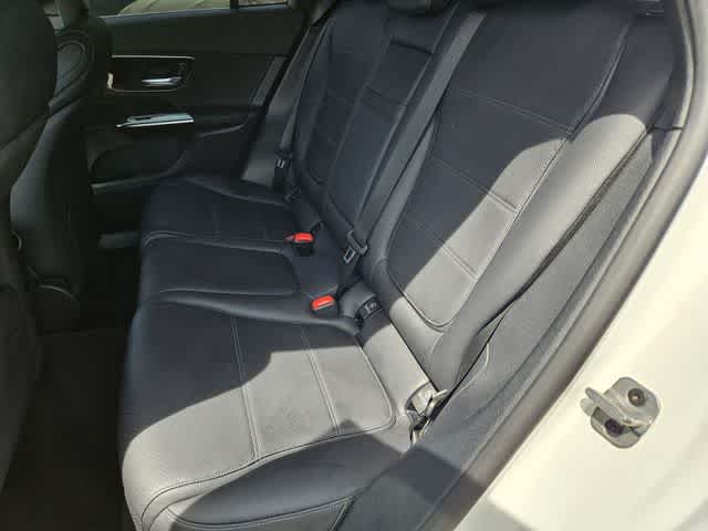 Thumbnail: 2025 Mercedes-Benz GLC - 19