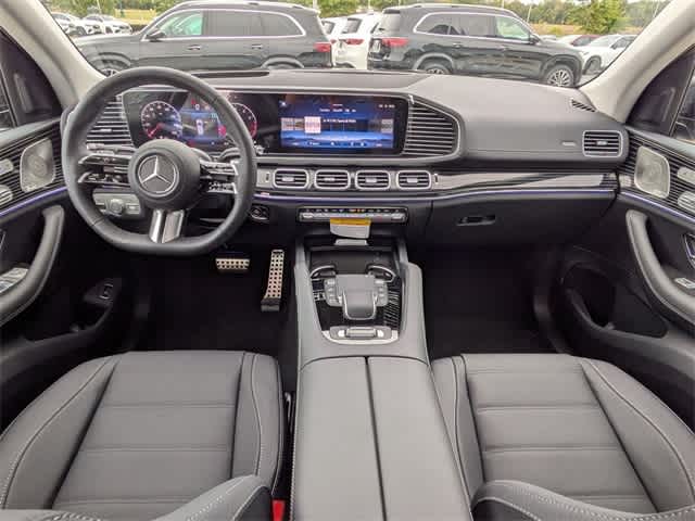 Thumbnail: 2026 Mercedes-Benz GLS - 14