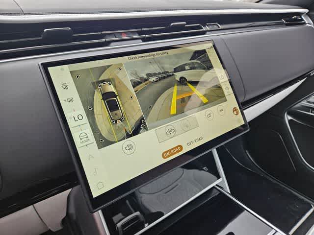 Thumbnail: 2025 Land Rover Range Rover - 34