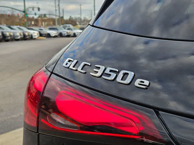 Thumbnail: 2026 Mercedes-Benz GLC - 13