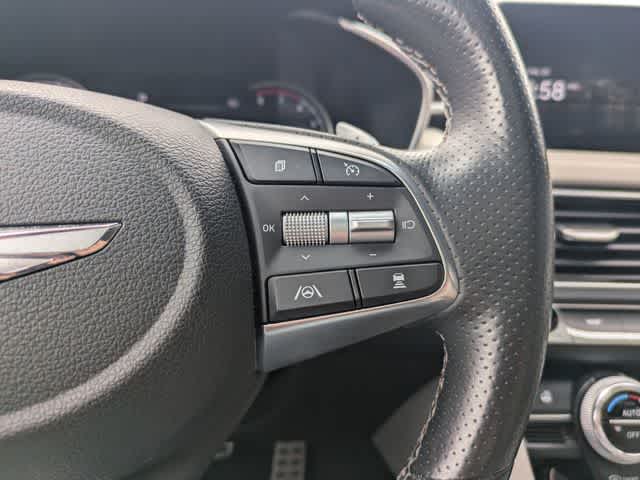 Thumbnail: 2023 Genesis G70 - 21