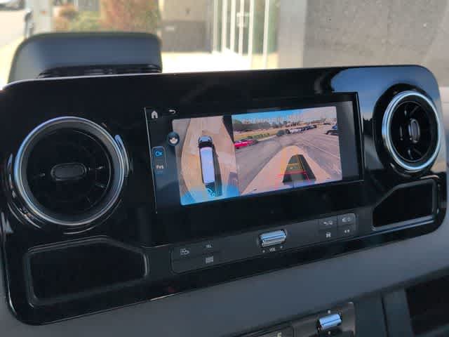 Thumbnail: 2026 Mercedes-Benz Sprinter - 27