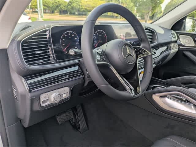 Thumbnail: 2026 Mercedes-Benz GLE - 10