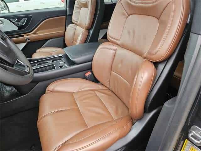 Thumbnail: 2024 Lincoln Aviator - 14