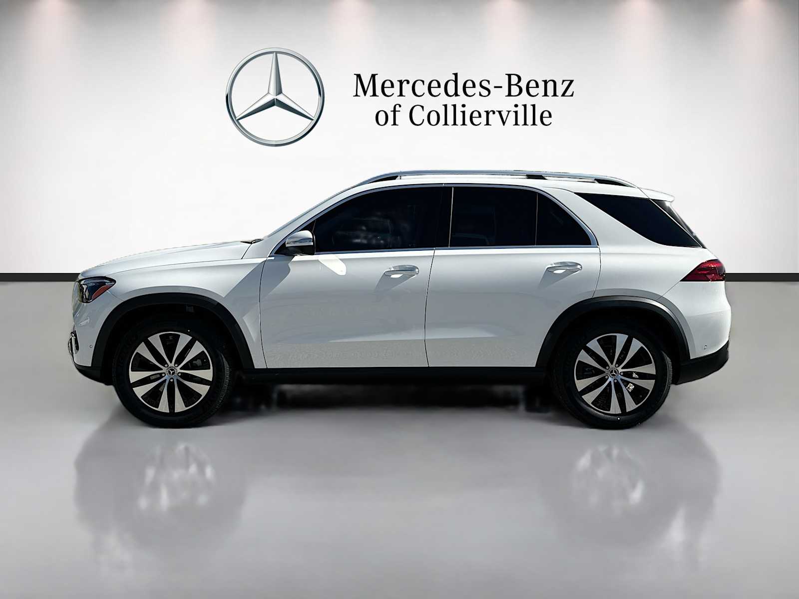 Thumbnail: 2026 Mercedes-Benz GLE - 8