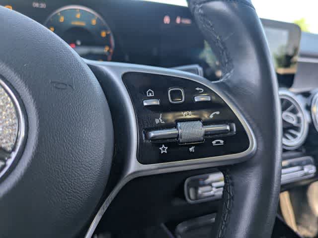 Thumbnail: 2022 Mercedes-Benz GLB - 25