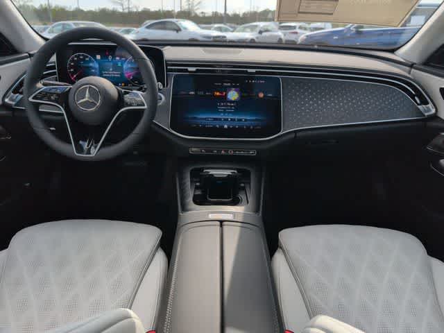 Thumbnail: 2026 Mercedes-Benz E-Class - 14