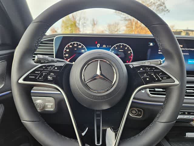 Thumbnail: 2026 Mercedes-Benz GLE - 22