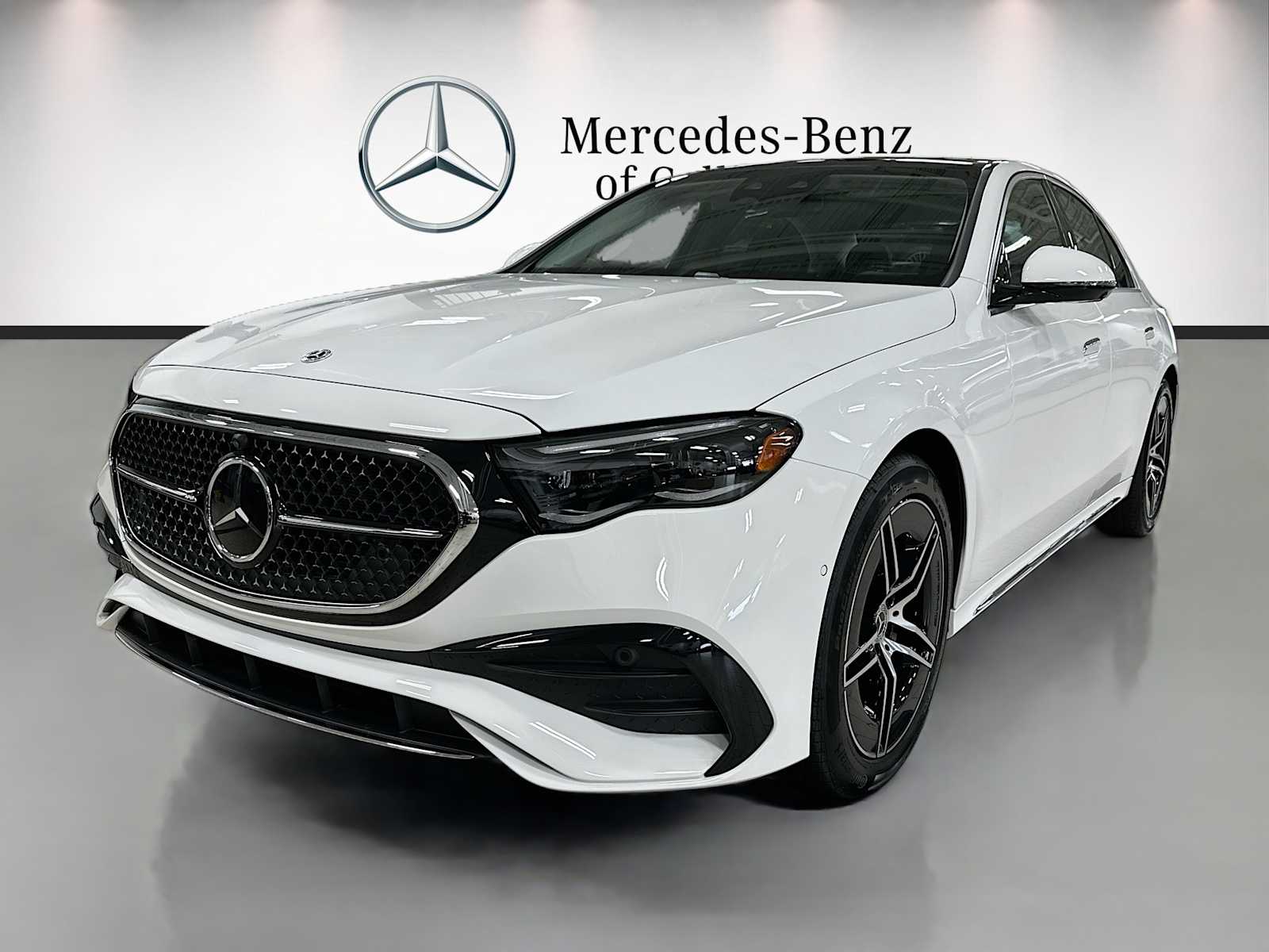 Thumbnail: 2026 Mercedes-Benz E-Class - 1