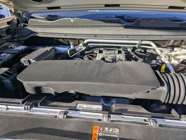 Thumbnail: 2024 Chevrolet Colorado - 13