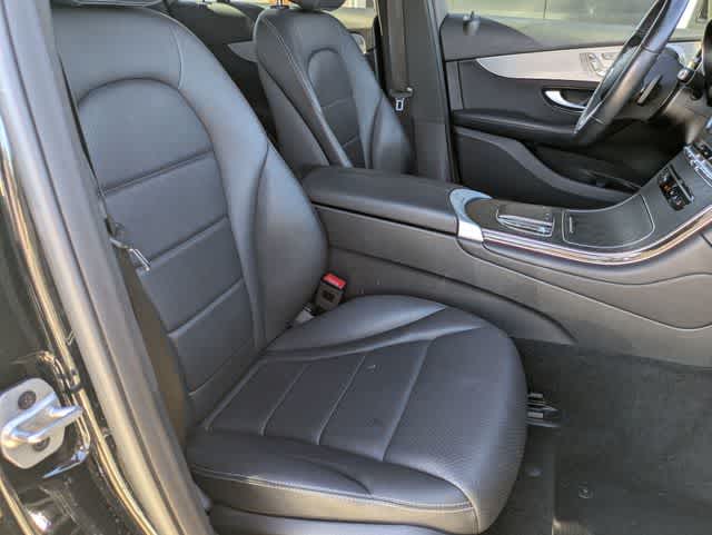 Thumbnail: 2021 Mercedes-Benz GLC - 21