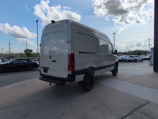 Thumbnail: 2026 Mercedes-Benz Sprinter - 6