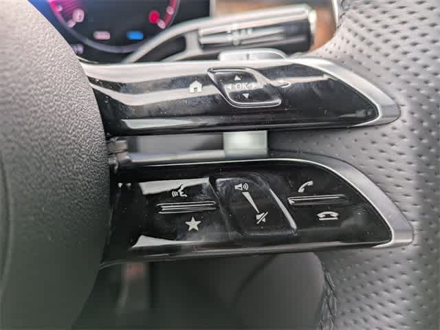 Thumbnail: 2025 Mercedes-Benz GLC - 24