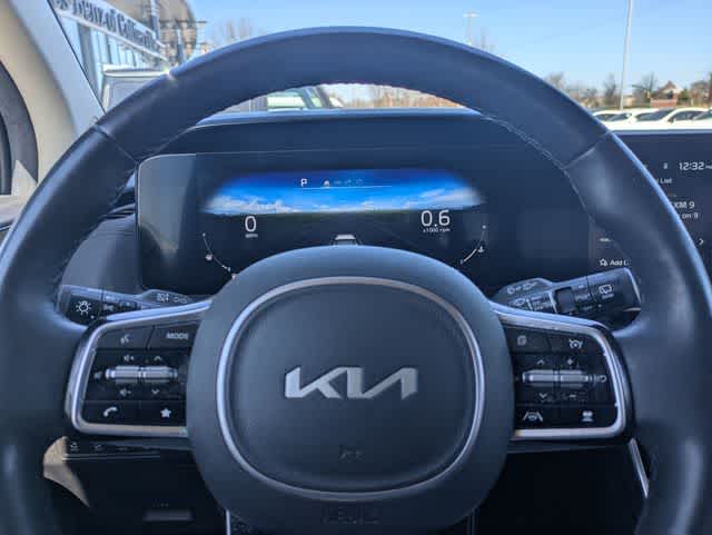 Thumbnail: 2024 Kia Carnival - 23