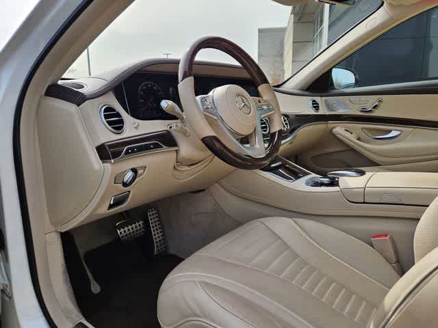 Thumbnail: 2019 Mercedes-Benz S-Class - 2