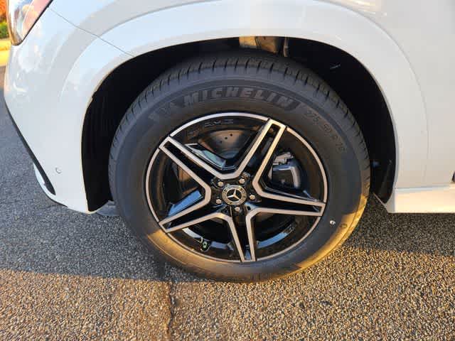 Thumbnail: 2026 Mercedes-Benz GLE - 12