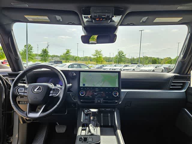 Thumbnail: 2024 Lexus GX - 21