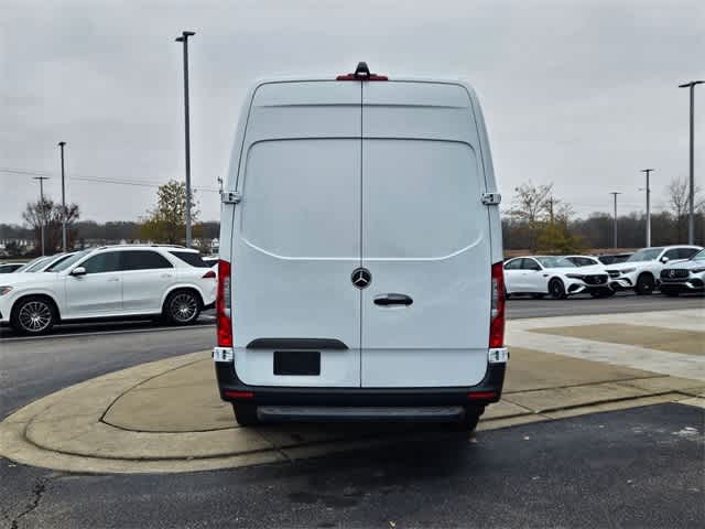 Thumbnail: 2024 Mercedes-Benz Sprinter - 7