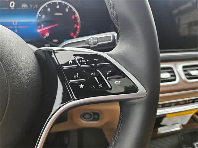 Thumbnail: 2026 Mercedes-Benz GLE - 24