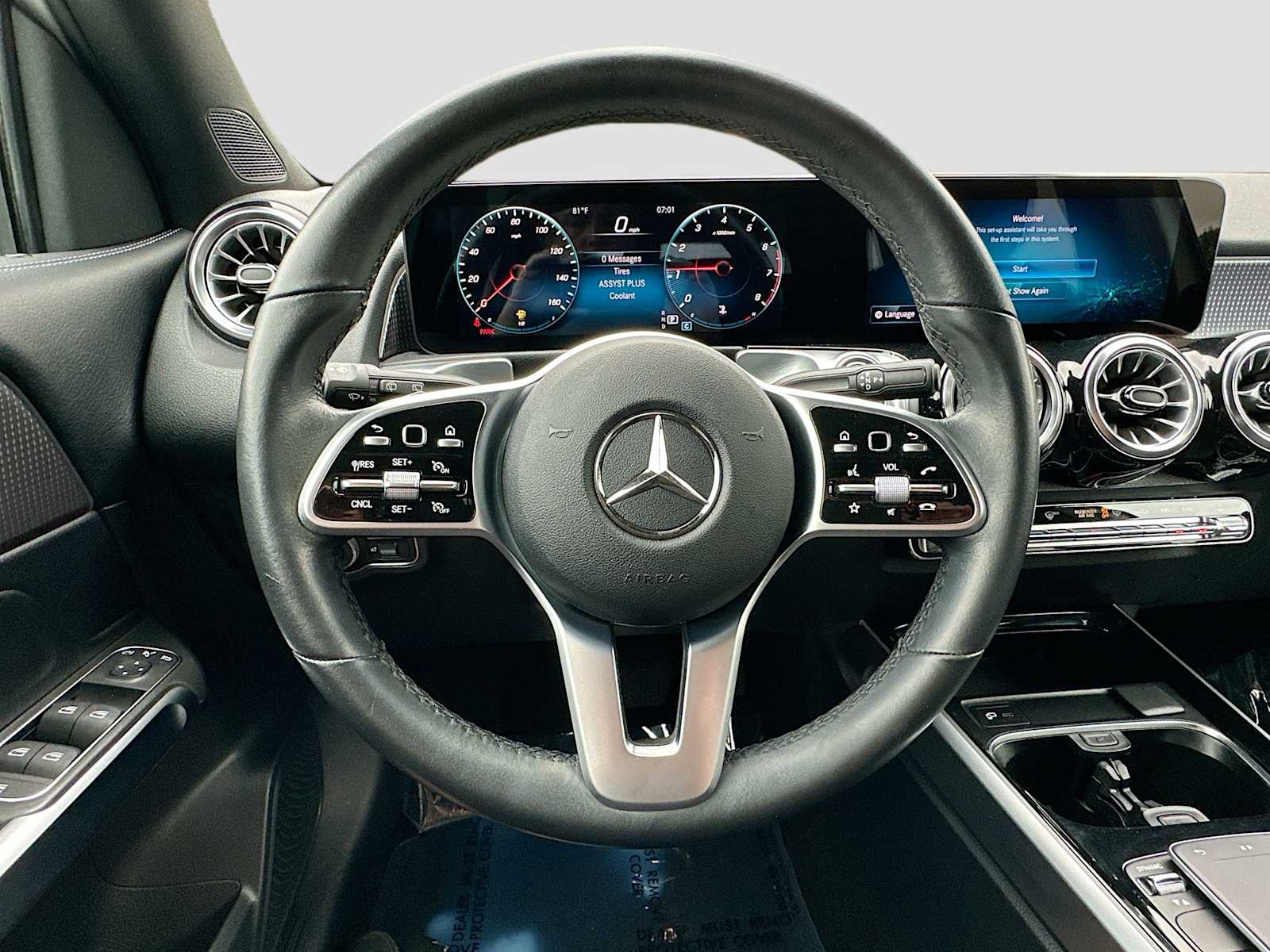 Thumbnail: 2022 Mercedes-Benz GLB - 11