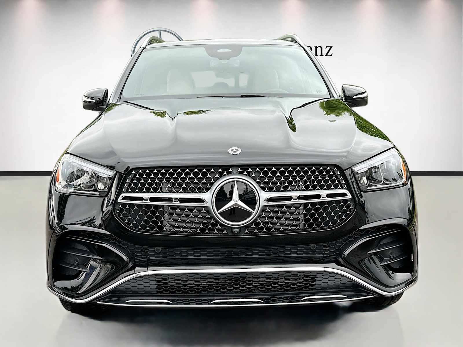 Thumbnail: 2026 Mercedes-Benz GLE - 2