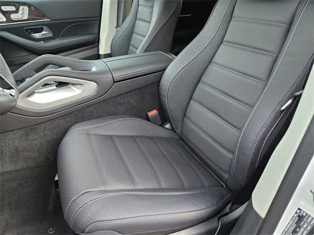 Thumbnail: 2026 Mercedes-Benz GLE - 15