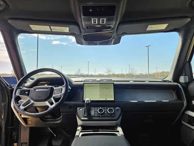 Thumbnail: 2023 Land Rover Defender - 21