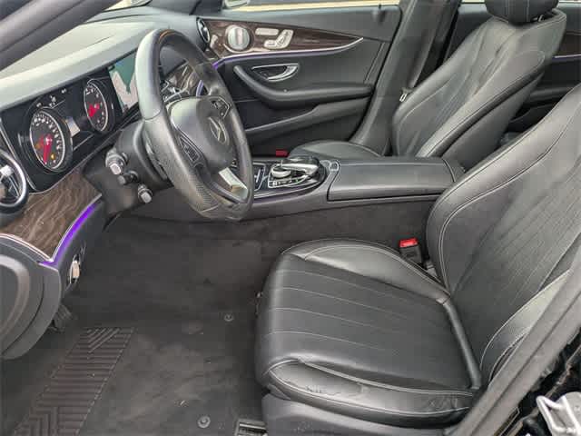 Thumbnail: 2017 Mercedes-Benz E-Class - 11