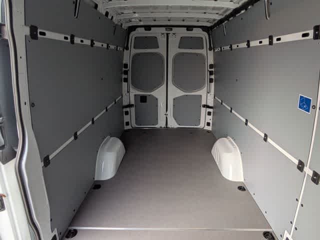 Thumbnail: 2024 Mercedes-Benz eSprinter - 15