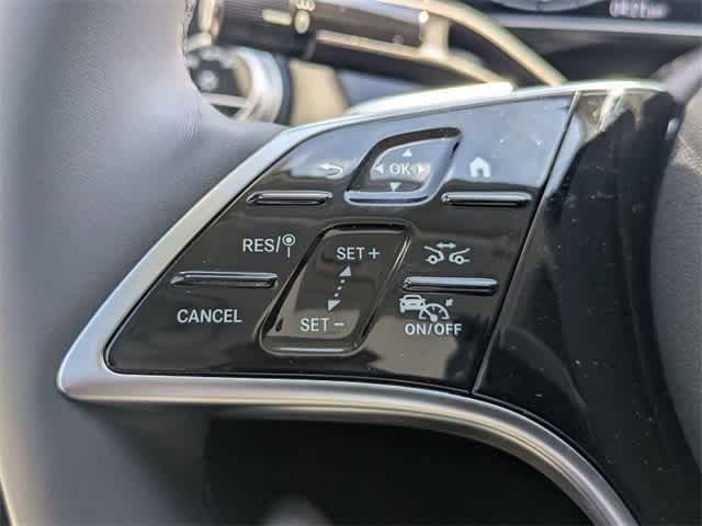 Thumbnail: 2025 Mercedes-Benz E-Class - 19