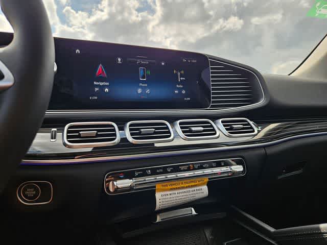 Thumbnail: 2026 Mercedes-Benz GLE - 28