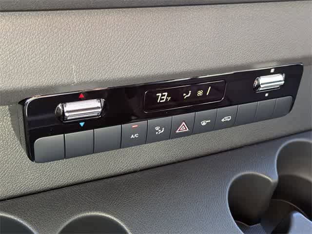 Thumbnail: 2025 Mercedes-Benz Sprinter - 24