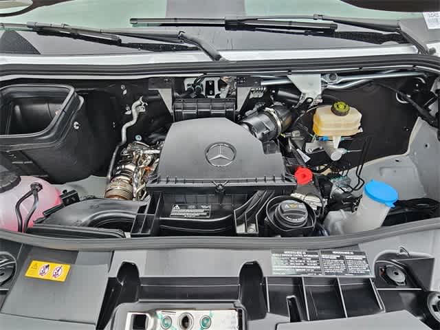 Thumbnail: 2026 Mercedes-Benz Sprinter - 15