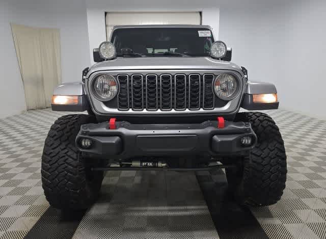 Thumbnail: 2021 Jeep Gladiator - 3