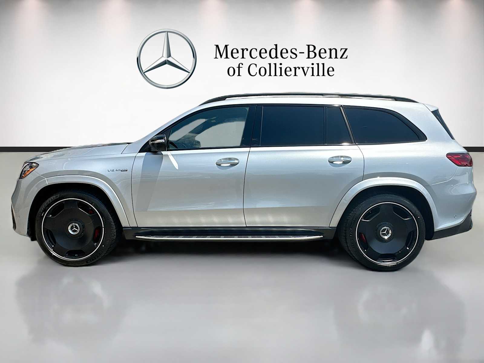 Thumbnail: 2026 Mercedes-Benz GL-Class - 8