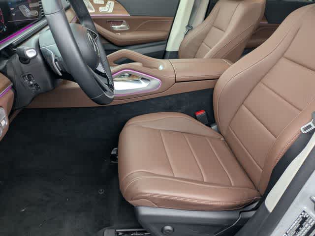 Thumbnail: 2025 Mercedes-Benz GLE - 16