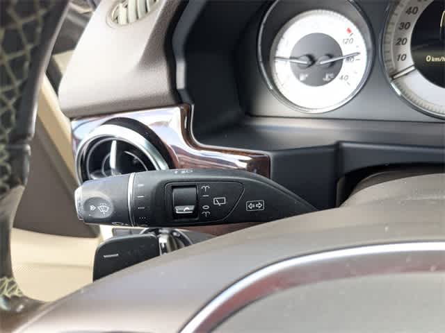 Thumbnail: 2015 Mercedes-Benz GLK - 15