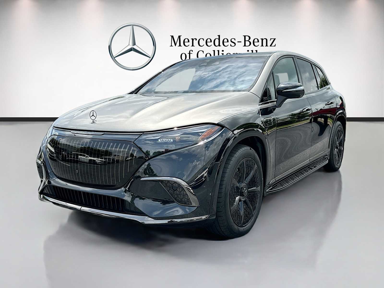 2024 Mercedes-Benz EQS SUV Maybach EQS 680 4MATIC's photo