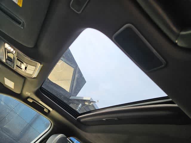 Thumbnail: 2025 Lexus LX - 18