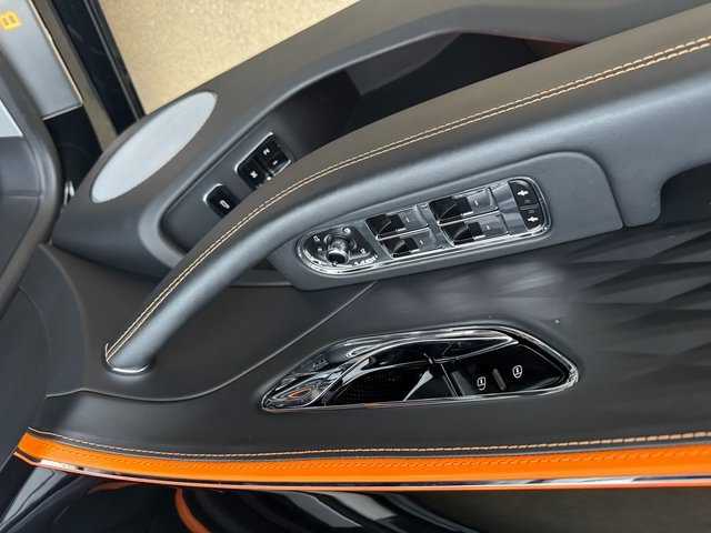 Thumbnail: 2024 Bentley Flying Spur - 16