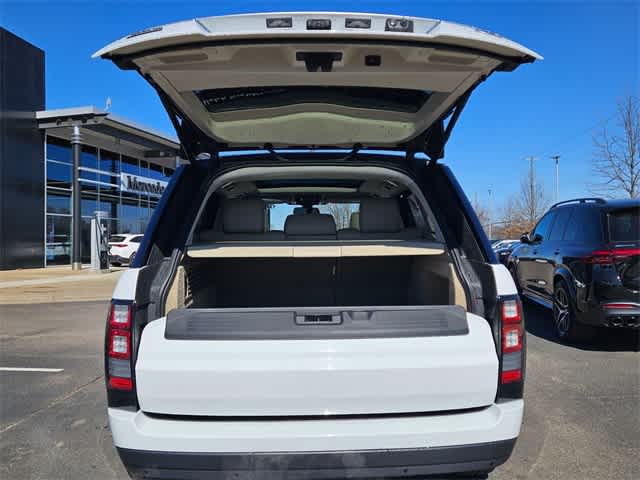 Thumbnail: 2016 Land Rover Range Rover - 36