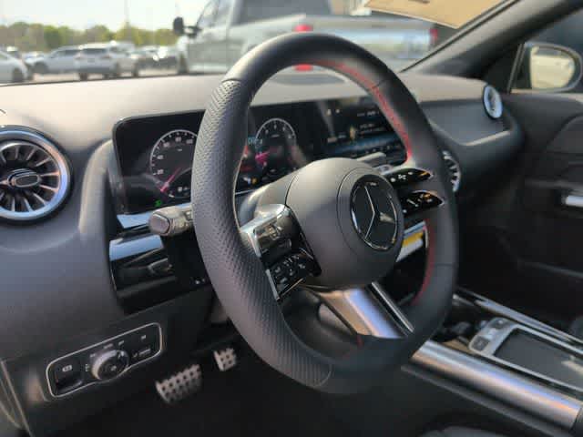 Thumbnail: 2026 Mercedes-Benz GLA - 2