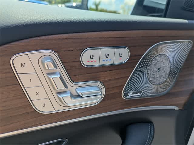 Thumbnail: 2025 Mercedes-Benz GLS - 16